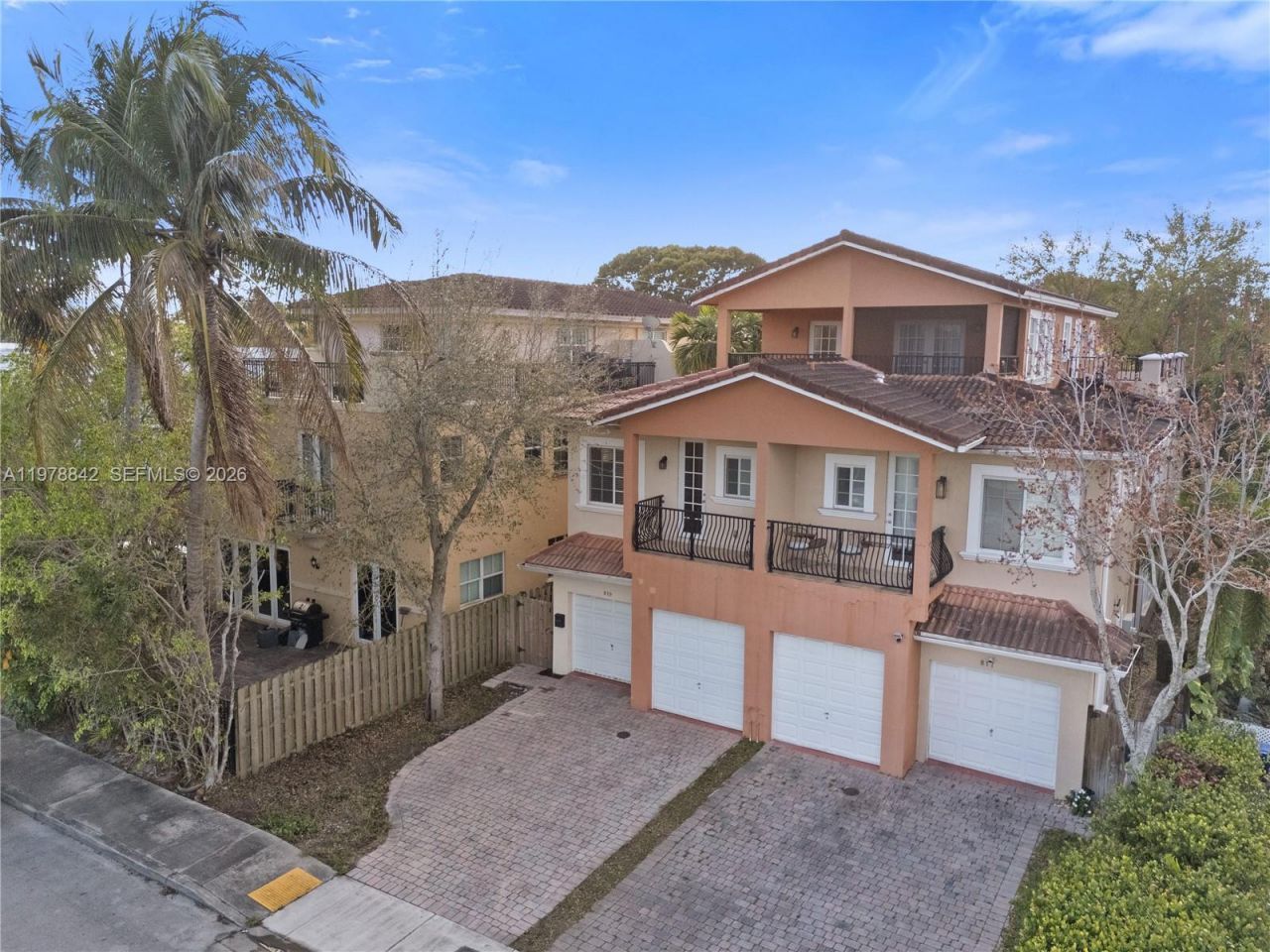 819 SW 7th Ave , Fort Lauderdale, FL 33315 Photo