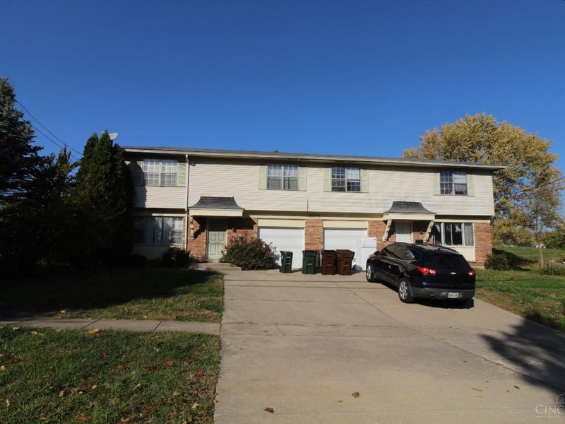 920 Waycross Road, Forest Park, OH 45240 Photo 1