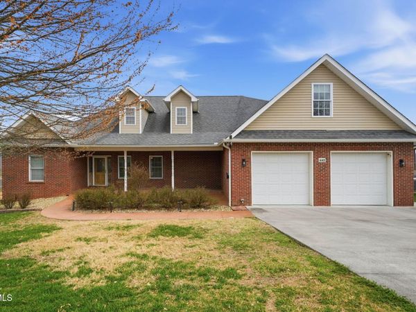 442 Grovemont Place, Piney Flats, TN 37686