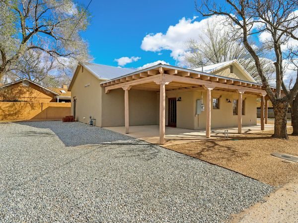 3100 Los Anayas Road NW, Albuquerque, NM 87104