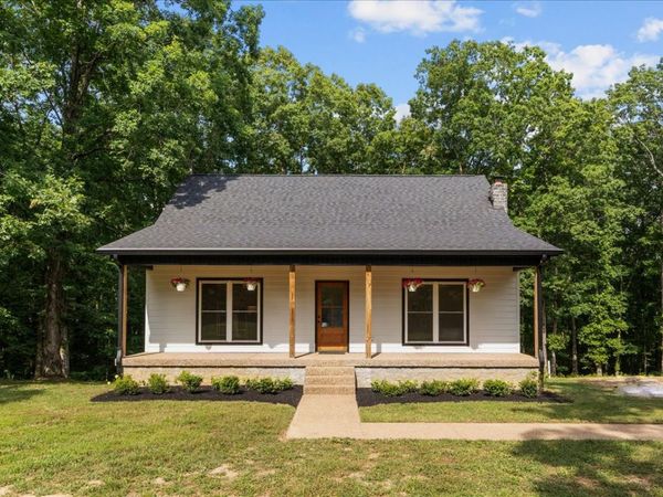 6717 Pilot Dr , Lyles, TN 37098