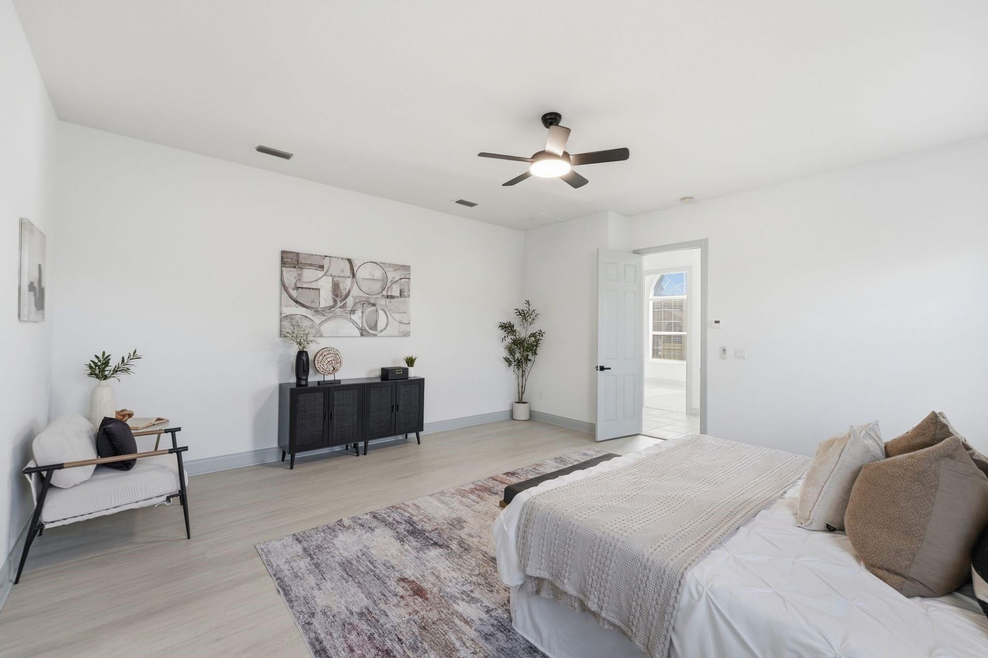 4873 NE 64th Ave, Silver Springs, FL 34488 Photo