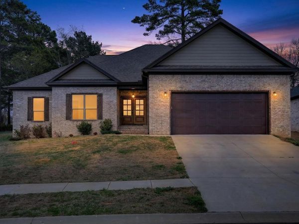 15 Denali Dr, Cabot, AR 72023