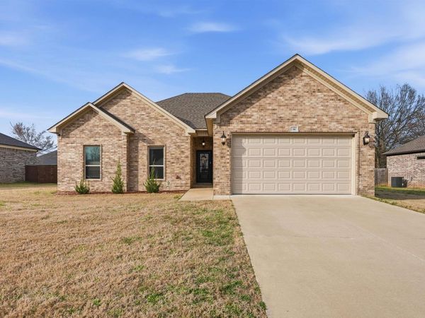 14 Wedgewood Drive, Greenbrier, AR 72058
