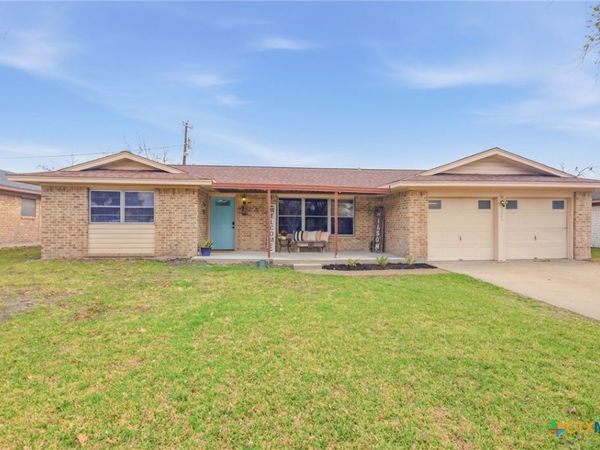 2002 Mission Drive , Victoria, TX 77901