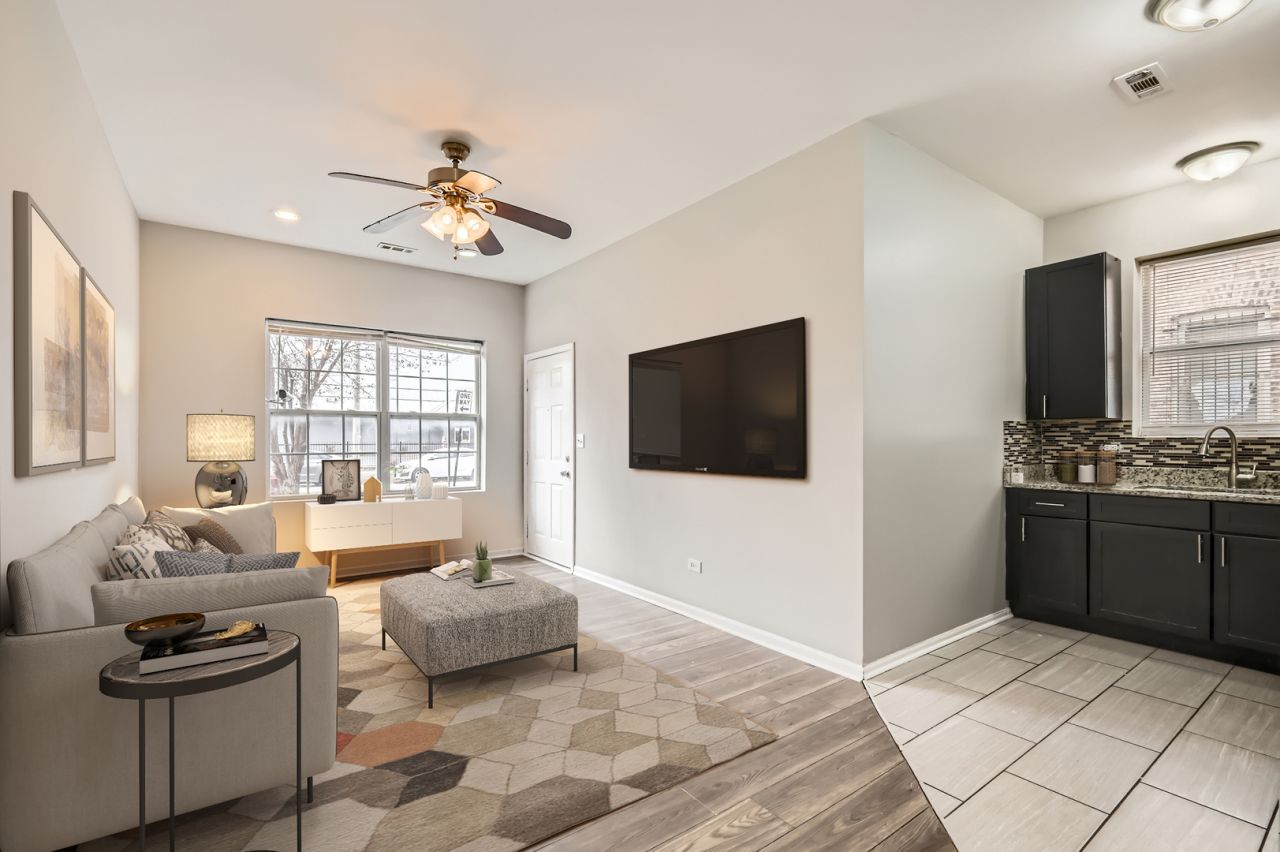 Please Call For Address, Unit B, Chicago, IL 60617 Main Photo