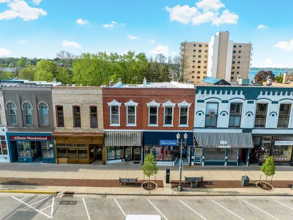 734 W Main STREET #734F, Lake Geneva, WI 53147