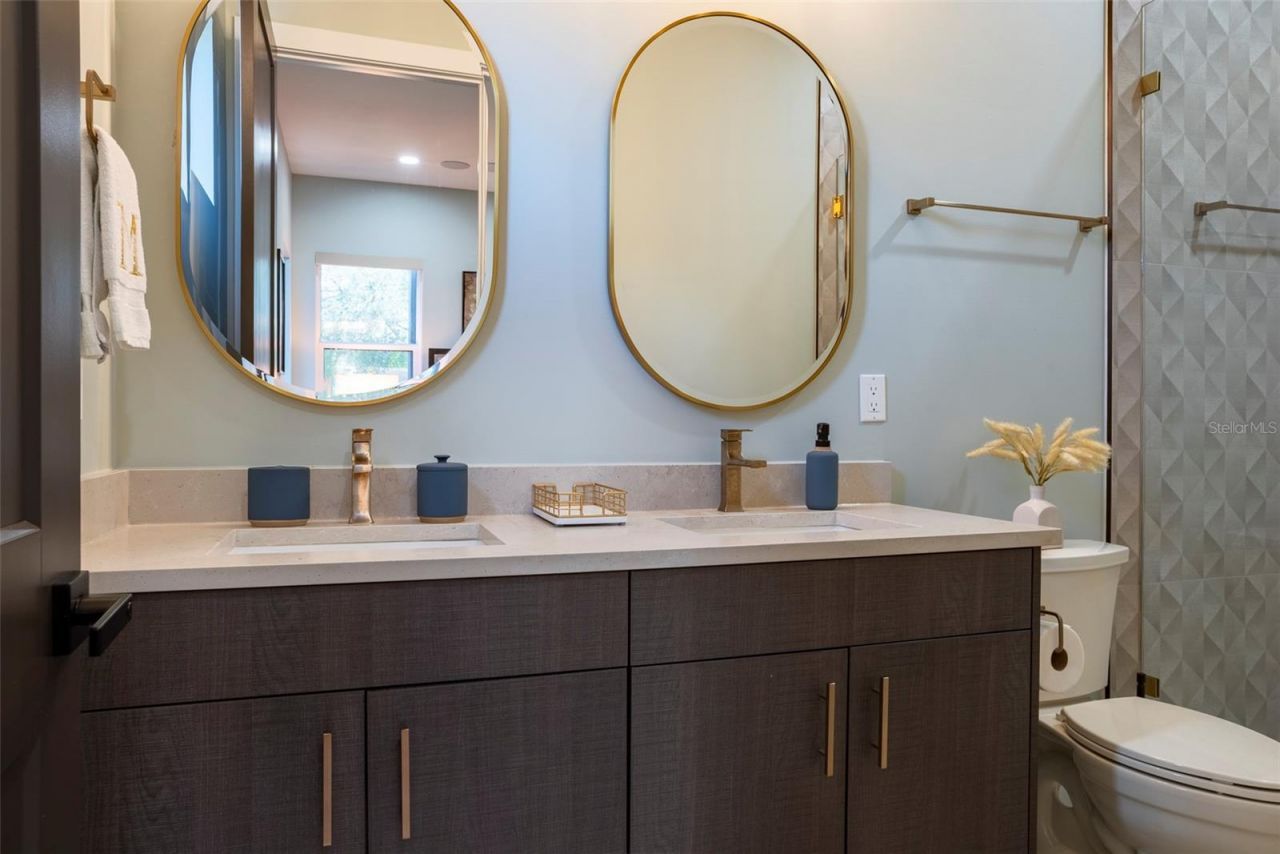 4640 35th Avenue N, Saint Petersburg, FL 33713 Photo