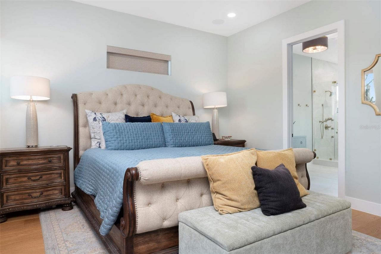 4640 35th Avenue N, Saint Petersburg, FL 33713 Photo