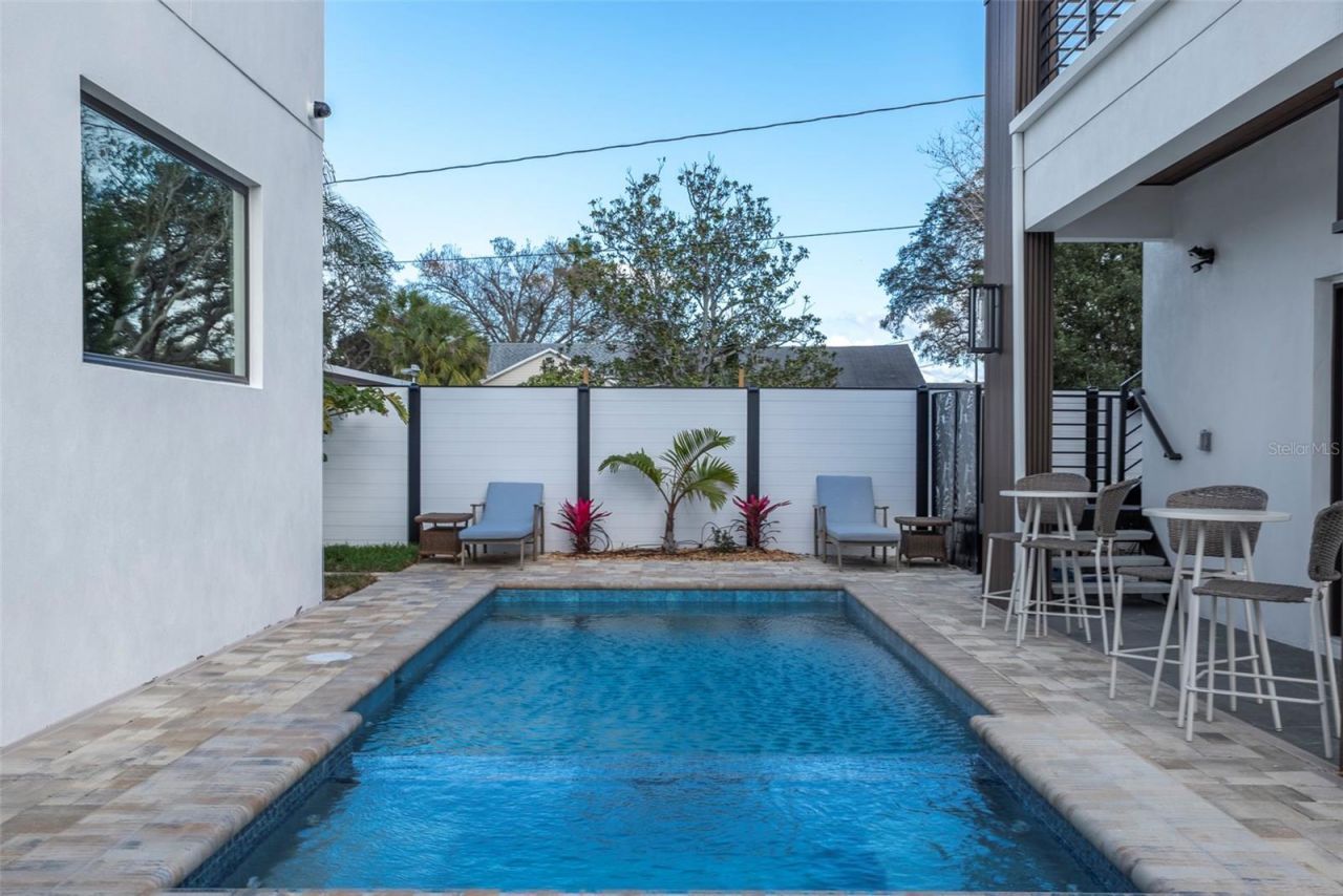 4640 35th Avenue N, Saint Petersburg, FL 33713 Photo