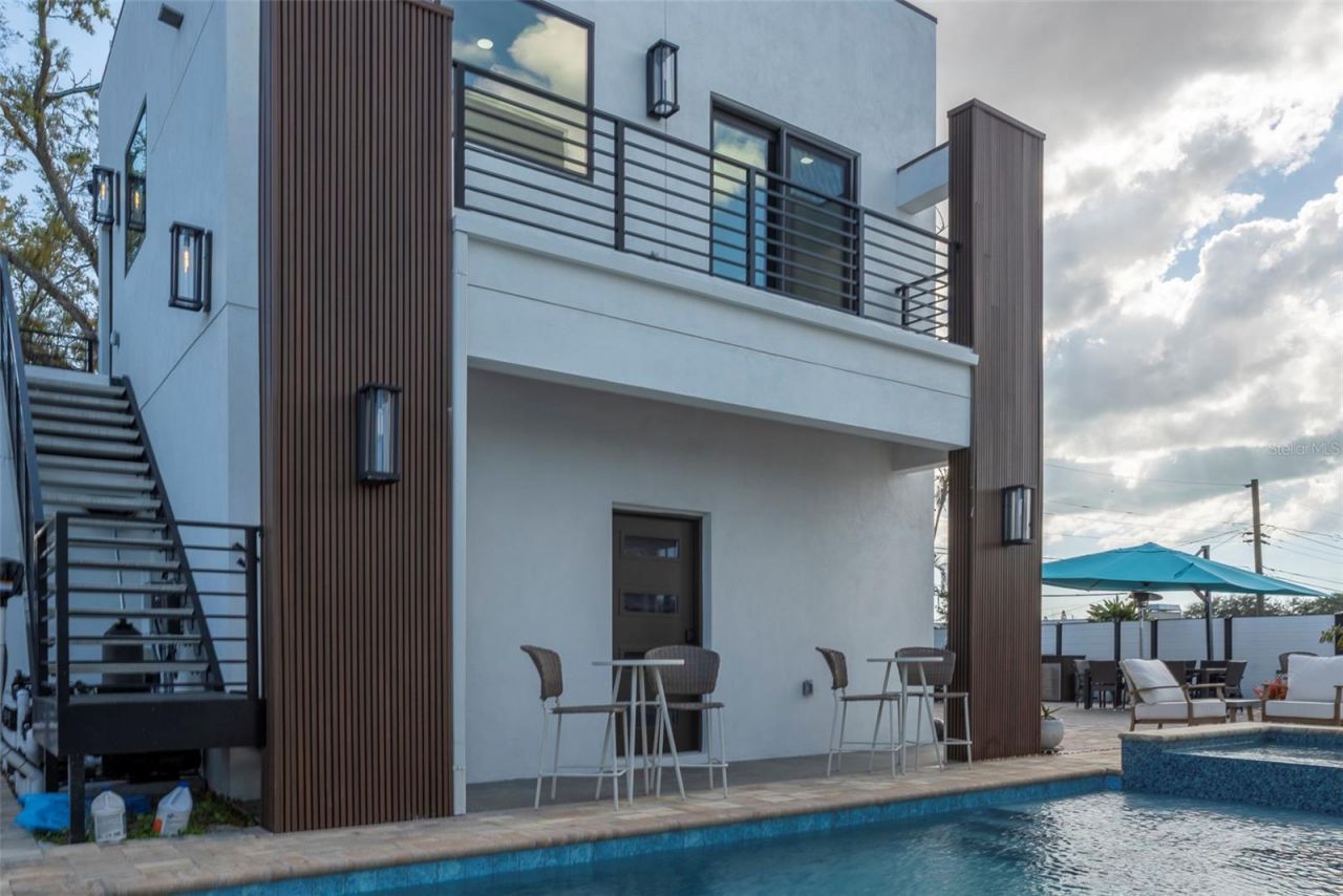 4640 35th Avenue N, Saint Petersburg, FL 33713 Photo