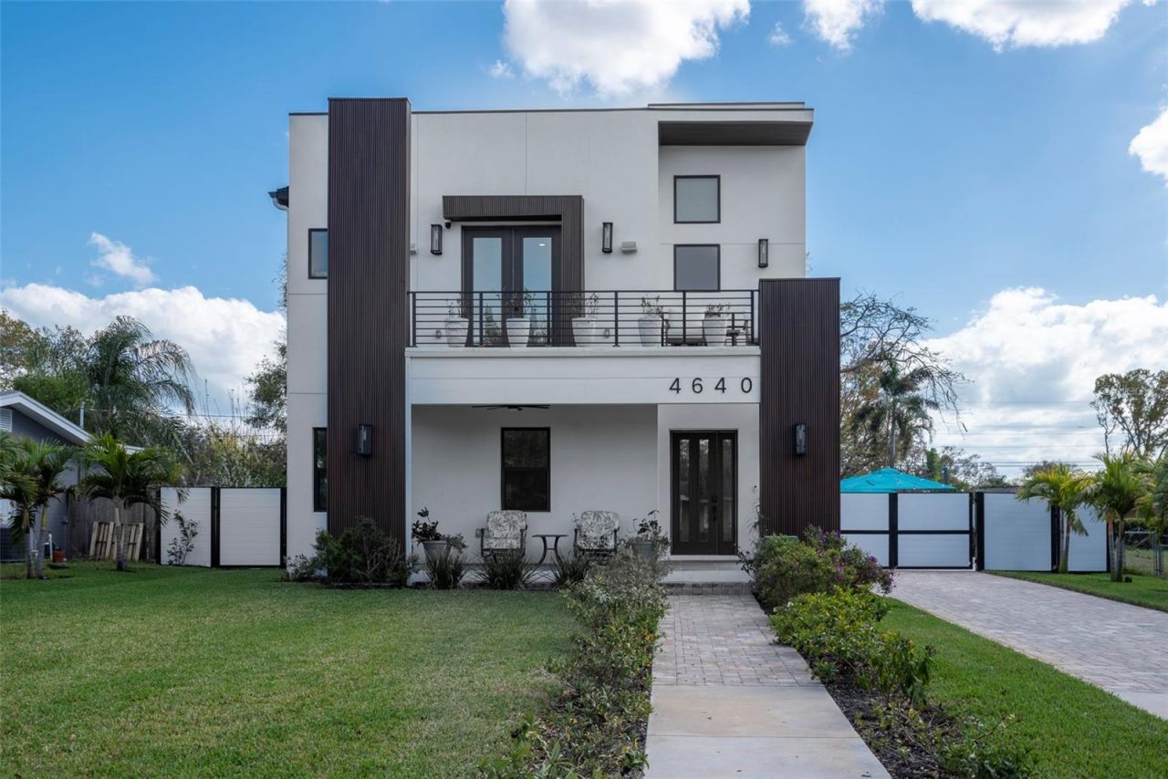 4640 35th Avenue N, Saint Petersburg, FL 33713 Photo