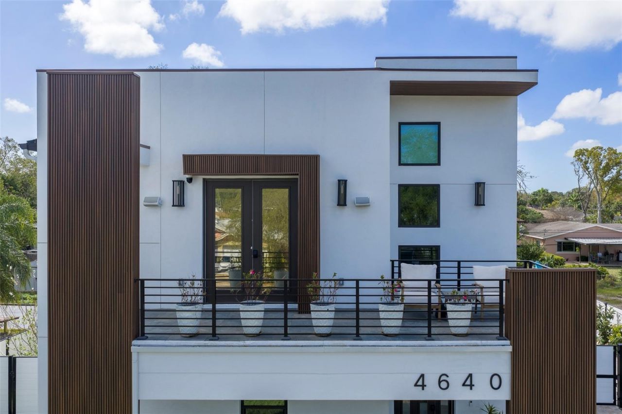 4640 35th Avenue N, Saint Petersburg, FL 33713 Photo