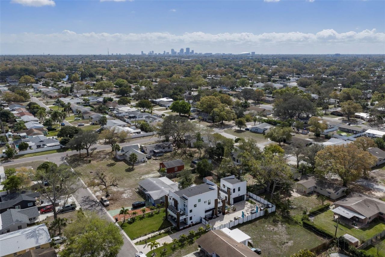 4640 35th Avenue N, Saint Petersburg, FL 33713 Photo