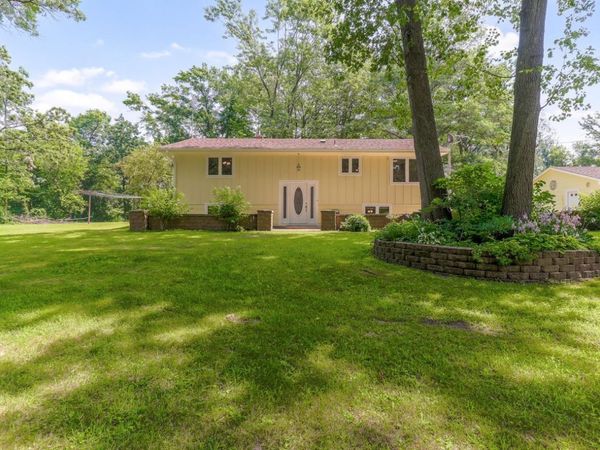 28621 Chisholm Street NE, Isanti, MN 55040