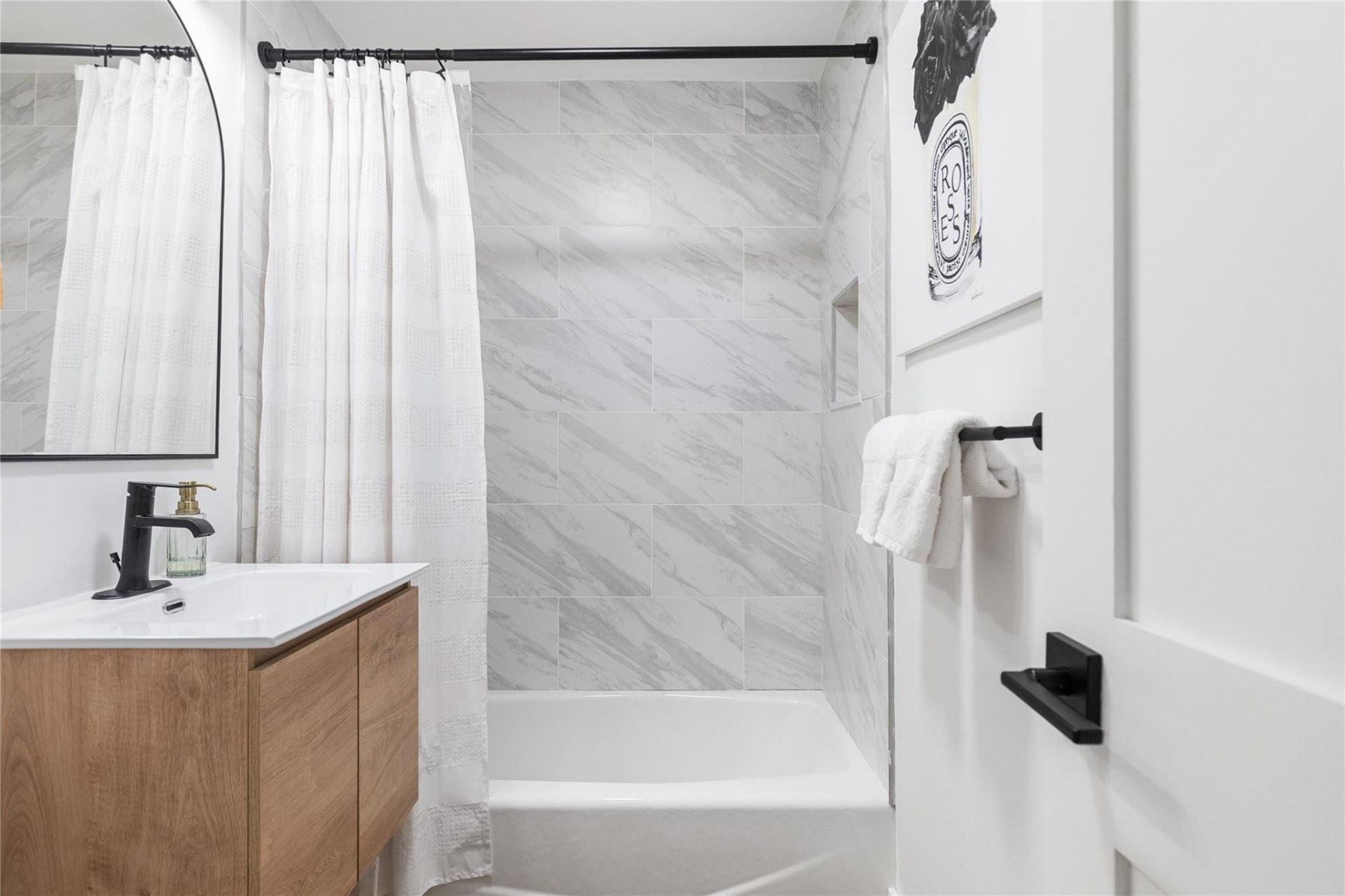 1080 E Country Club Circle, Plantation, FL 33317 Photo