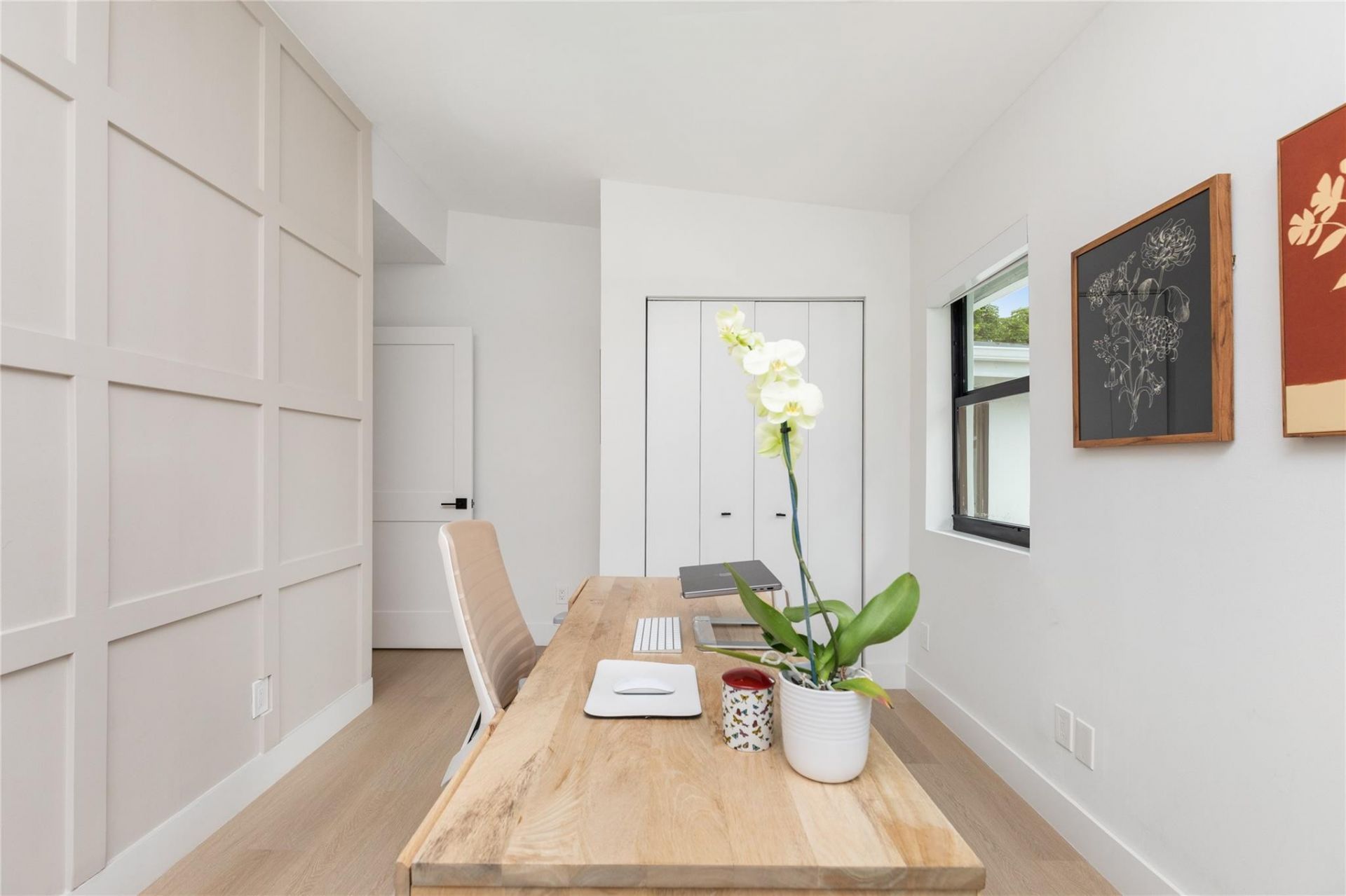 1080 E Country Club Circle, Plantation, FL 33317 Photo