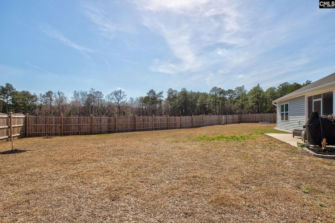 1000 Crescent Corner  Photo 33