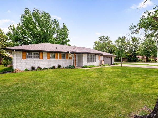 6023 S Irvington Avenue , Tulsa, OK 74135