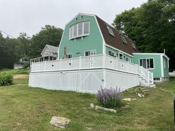 919 Island Avenue, Long Island, ME 04050