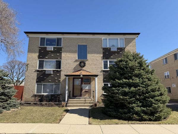 4209 Kolze Avenue , Unit 2S, Schiller Park, IL 60176