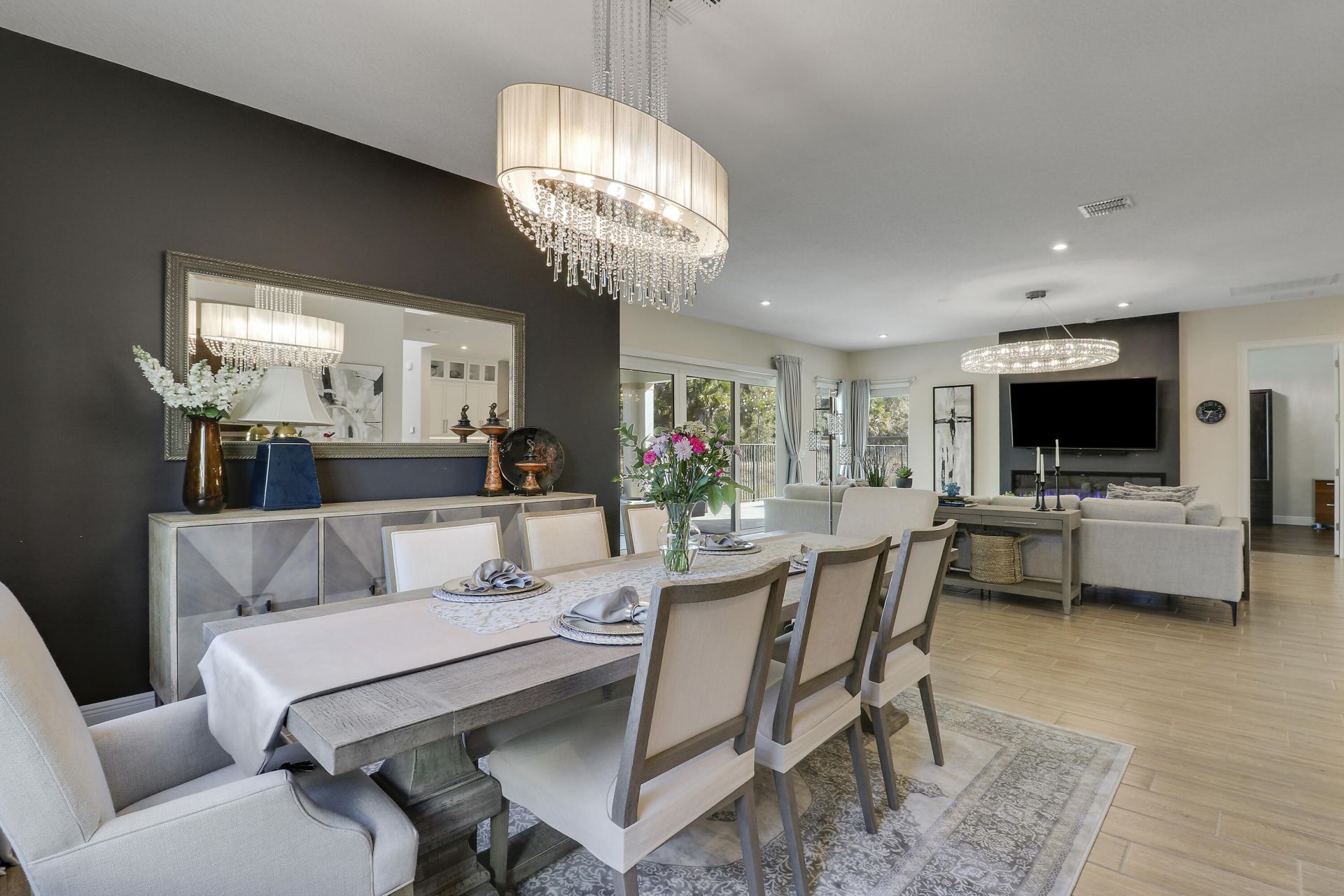 2475 NE Evinrude Circle, Jensen Beach, FL 34957 Photo