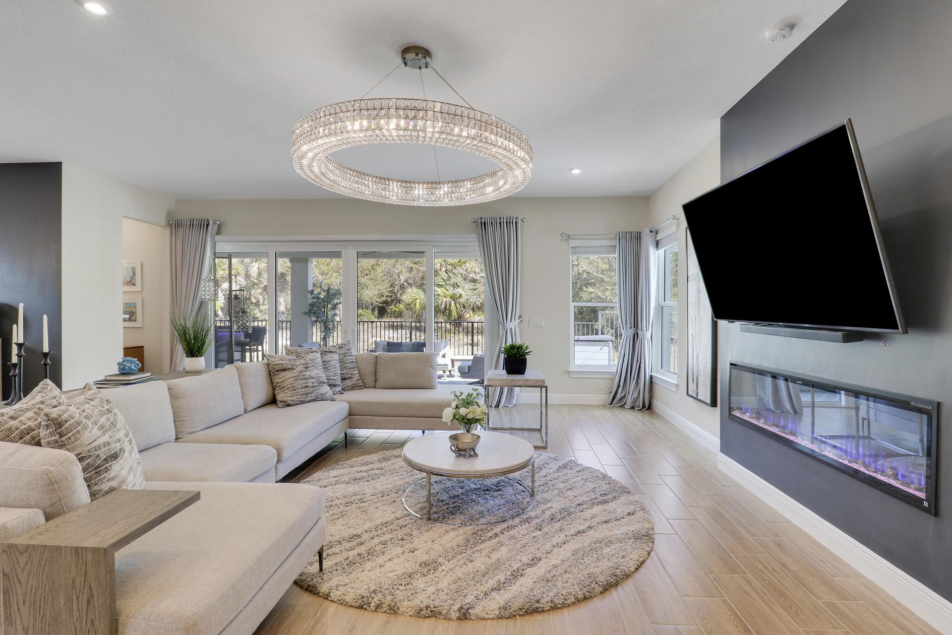 2475 NE Evinrude Circle, Jensen Beach, FL 34957 Photo