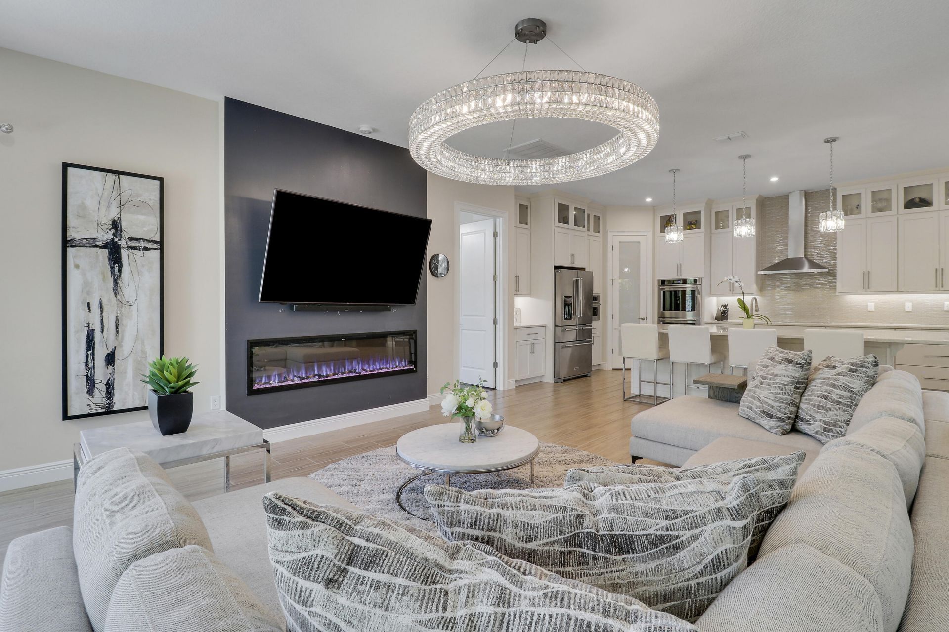 2475 NE Evinrude Circle, Jensen Beach, FL 34957 Photo