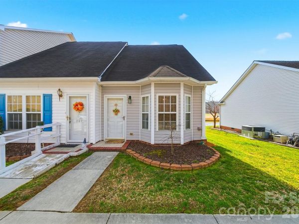 229 Linkside Court SE, Lenoir, NC 28645