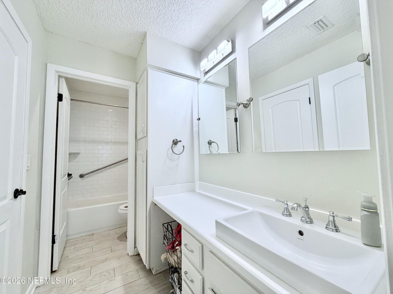 10420 Big Tree Circle W, Jacksonville, FL 32257 Photo