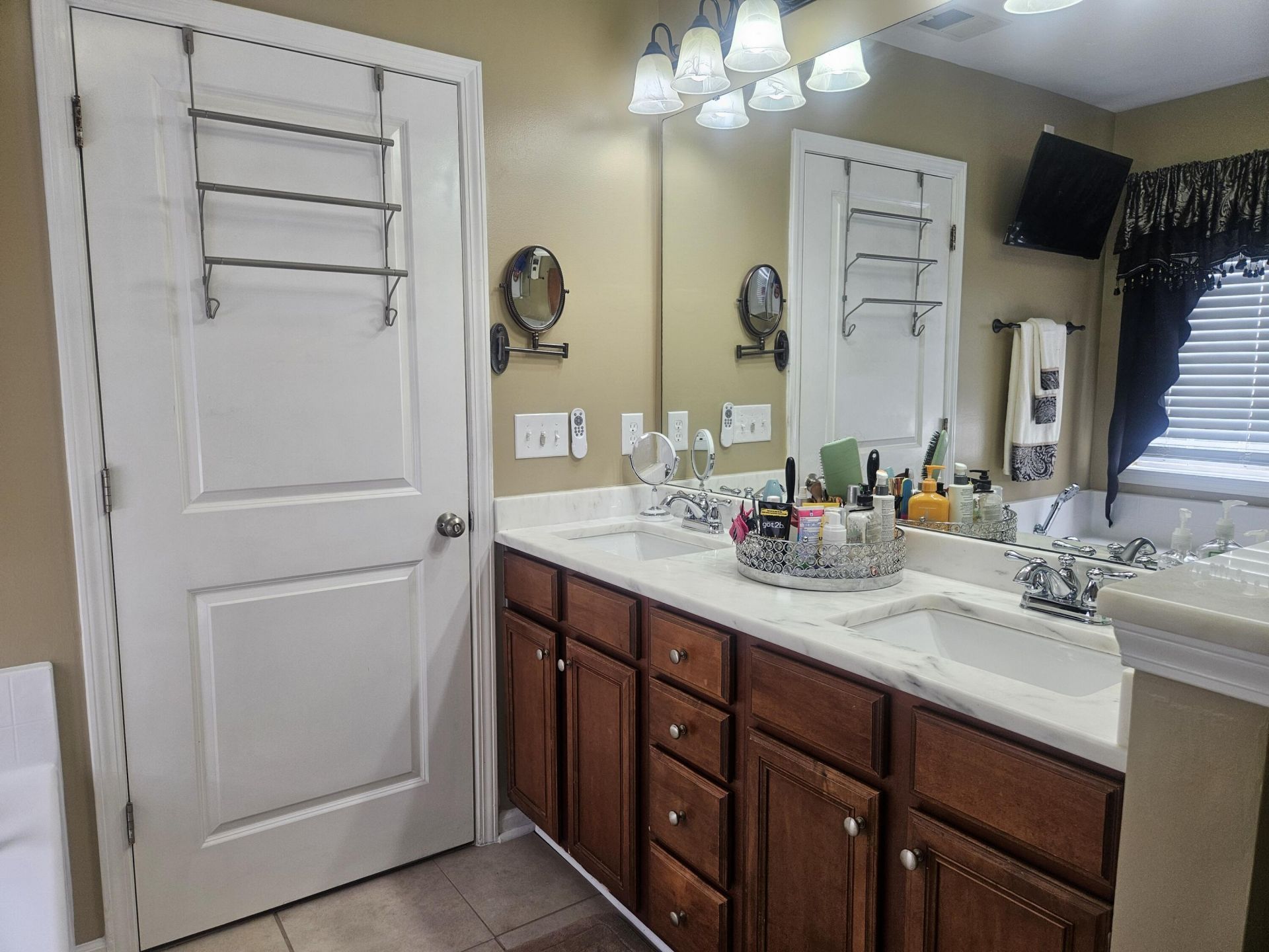 144 Veranda Drive Photo 29