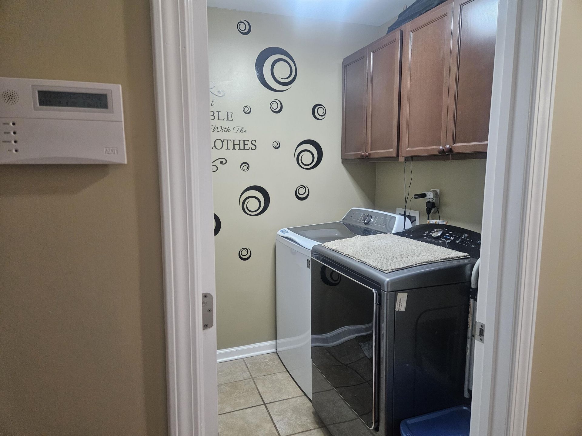 144 Veranda Drive Photo 33