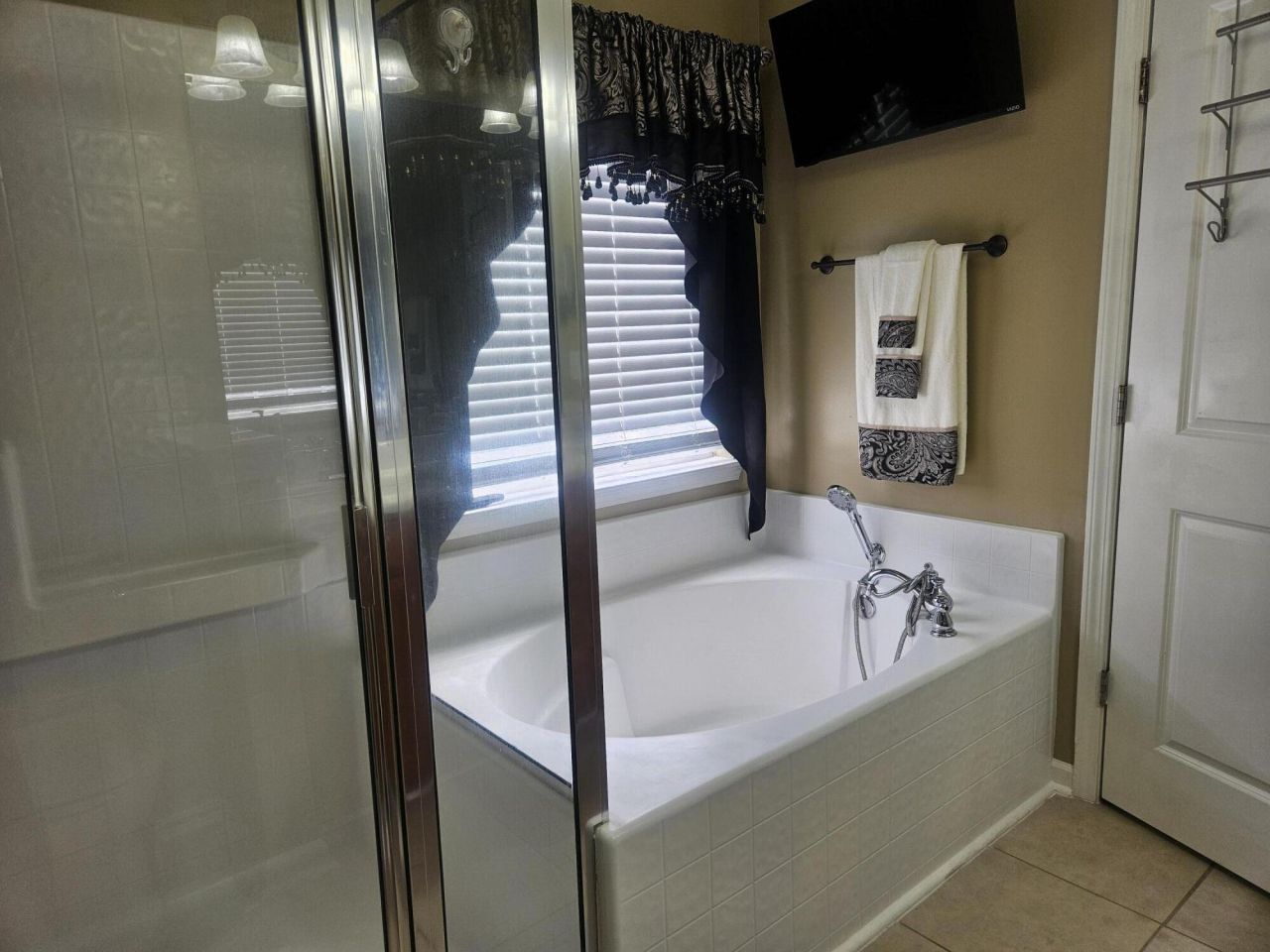 144 Veranda Drive Photo 33