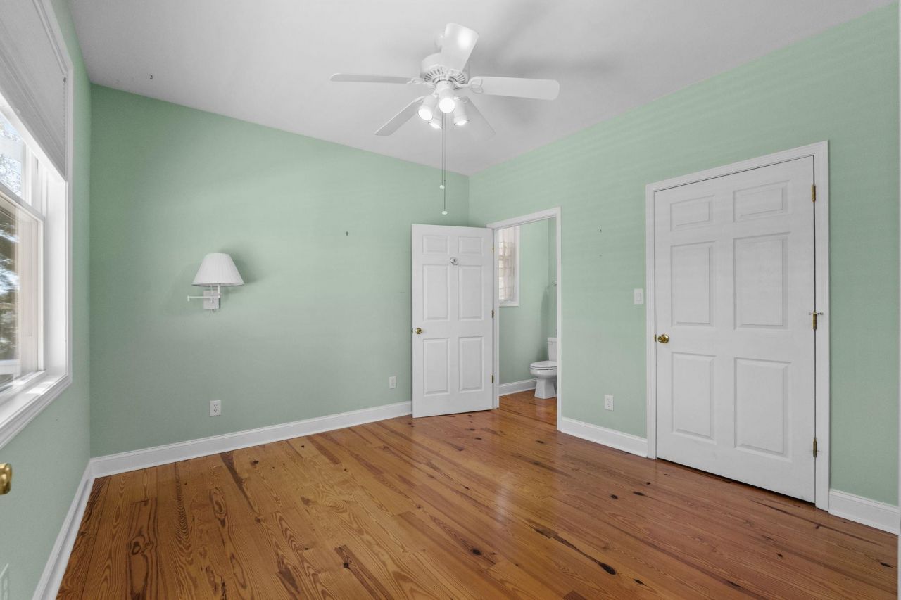 3926 Flagg St. Photo 25