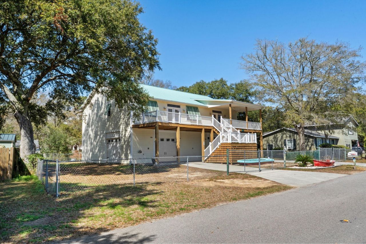 3926 Flagg St. Photo 41