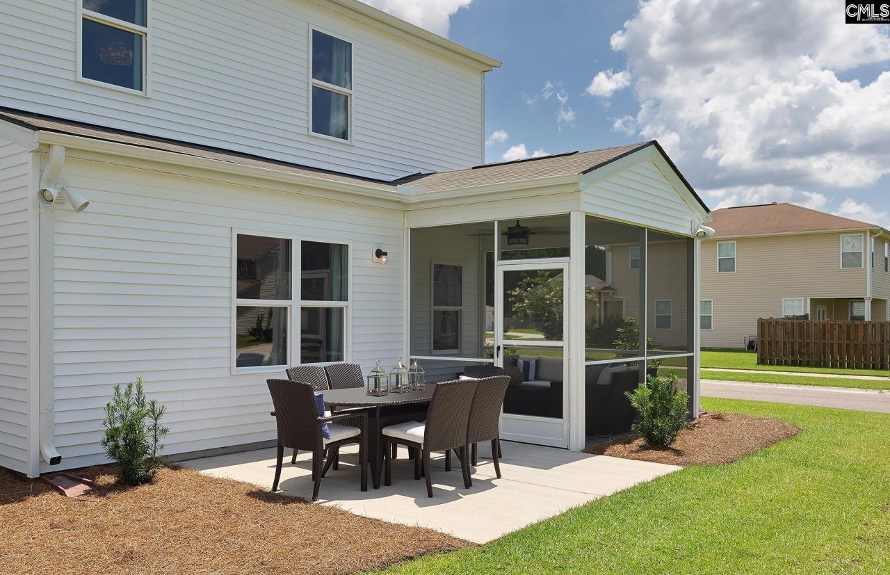 6 Borland Court Photo 10