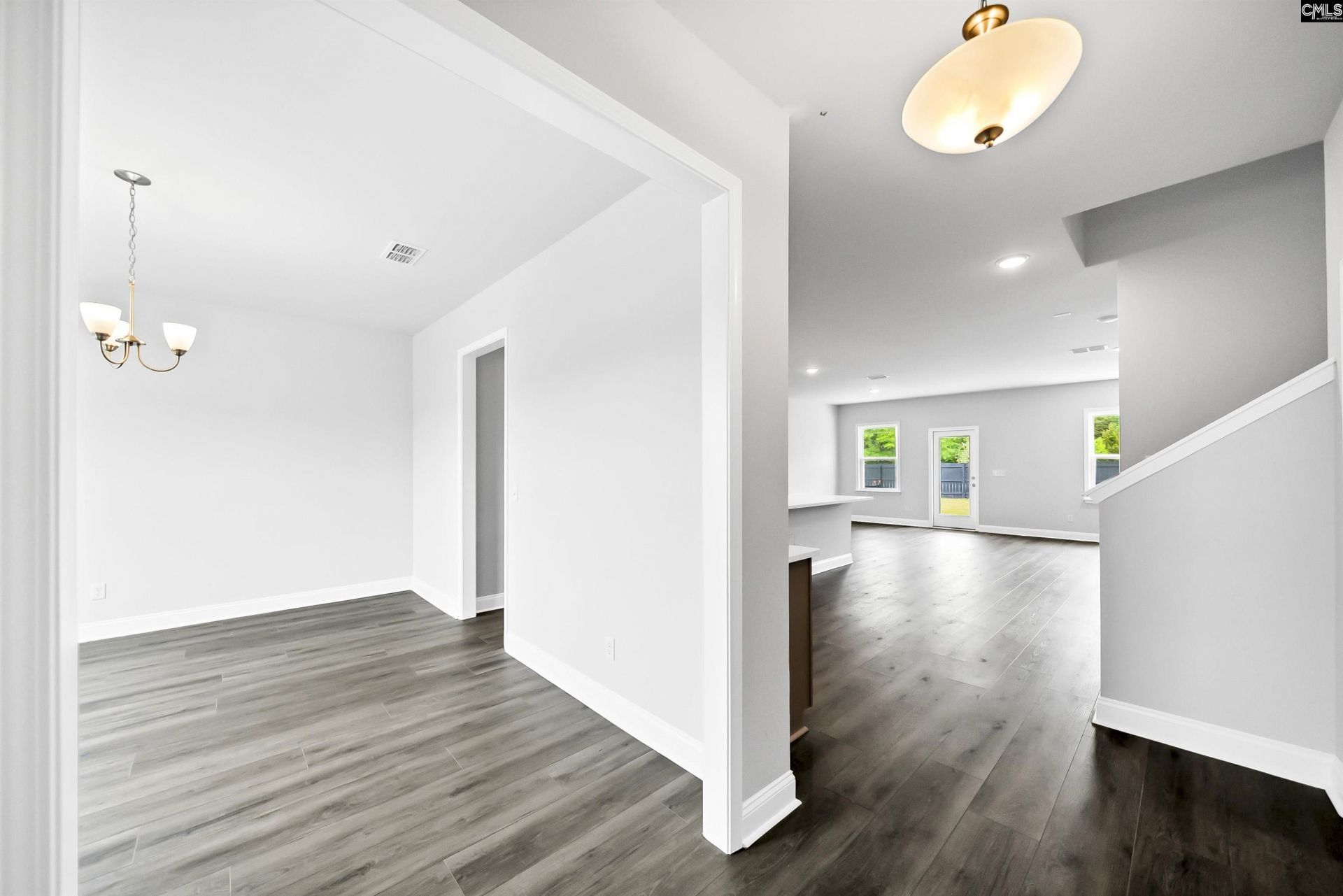 6 Borland Court Photo 6
