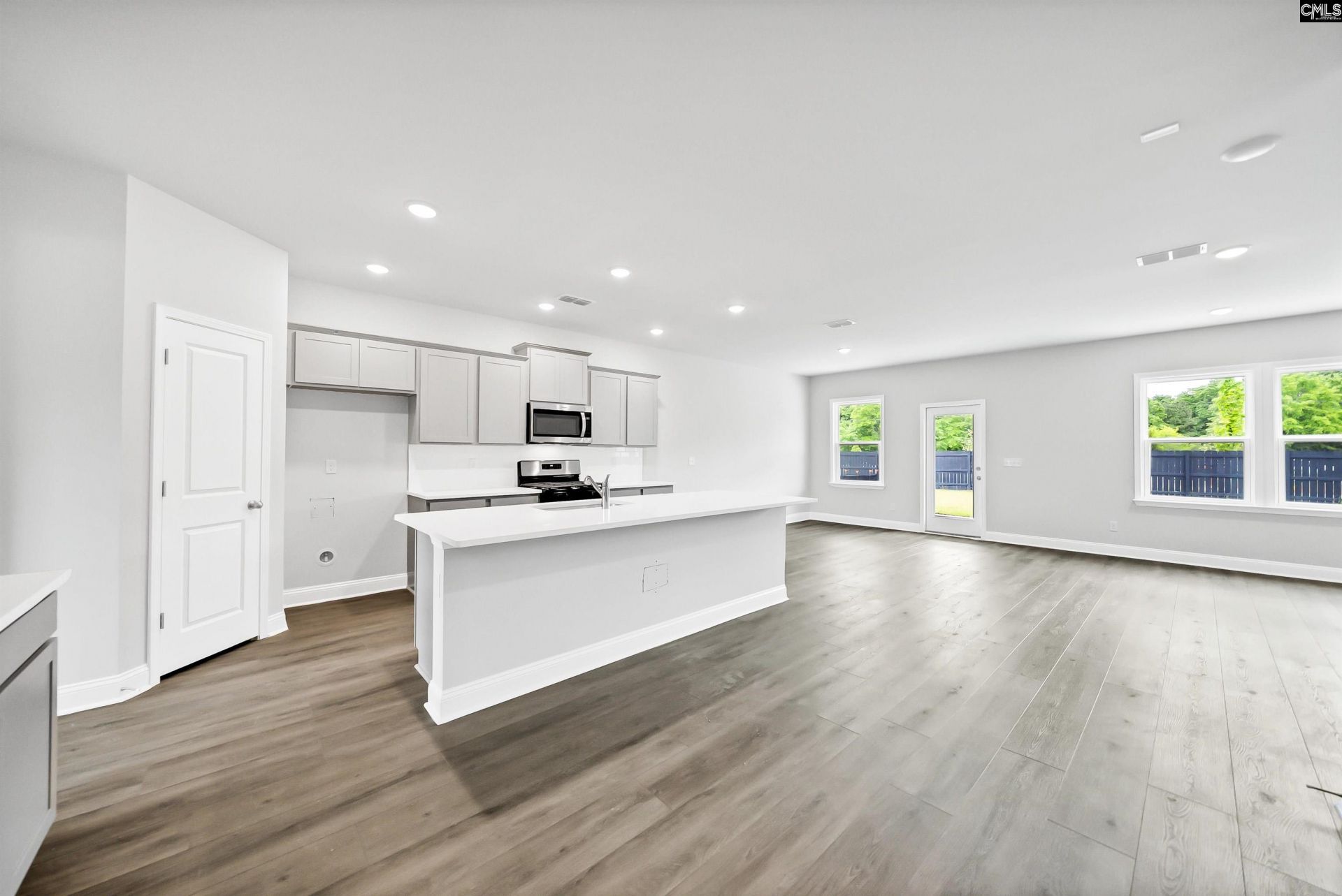 6 Borland Court Photo 9