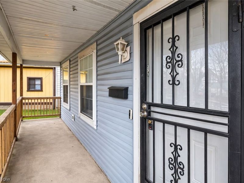 10606 Reno Avenue, Cleveland, OH 44105 Photo 3