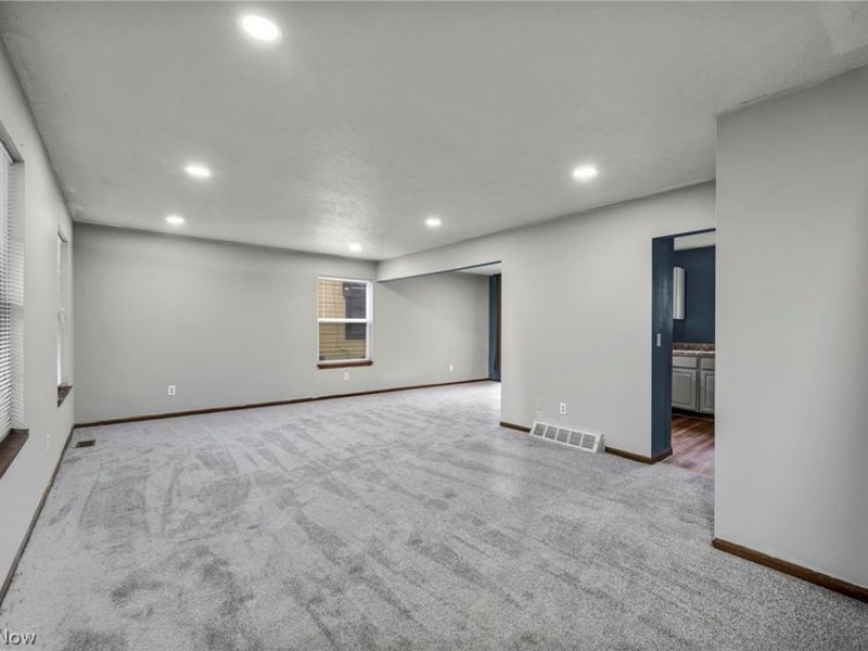 10606 Reno Avenue, Cleveland, OH 44105 Photo 7