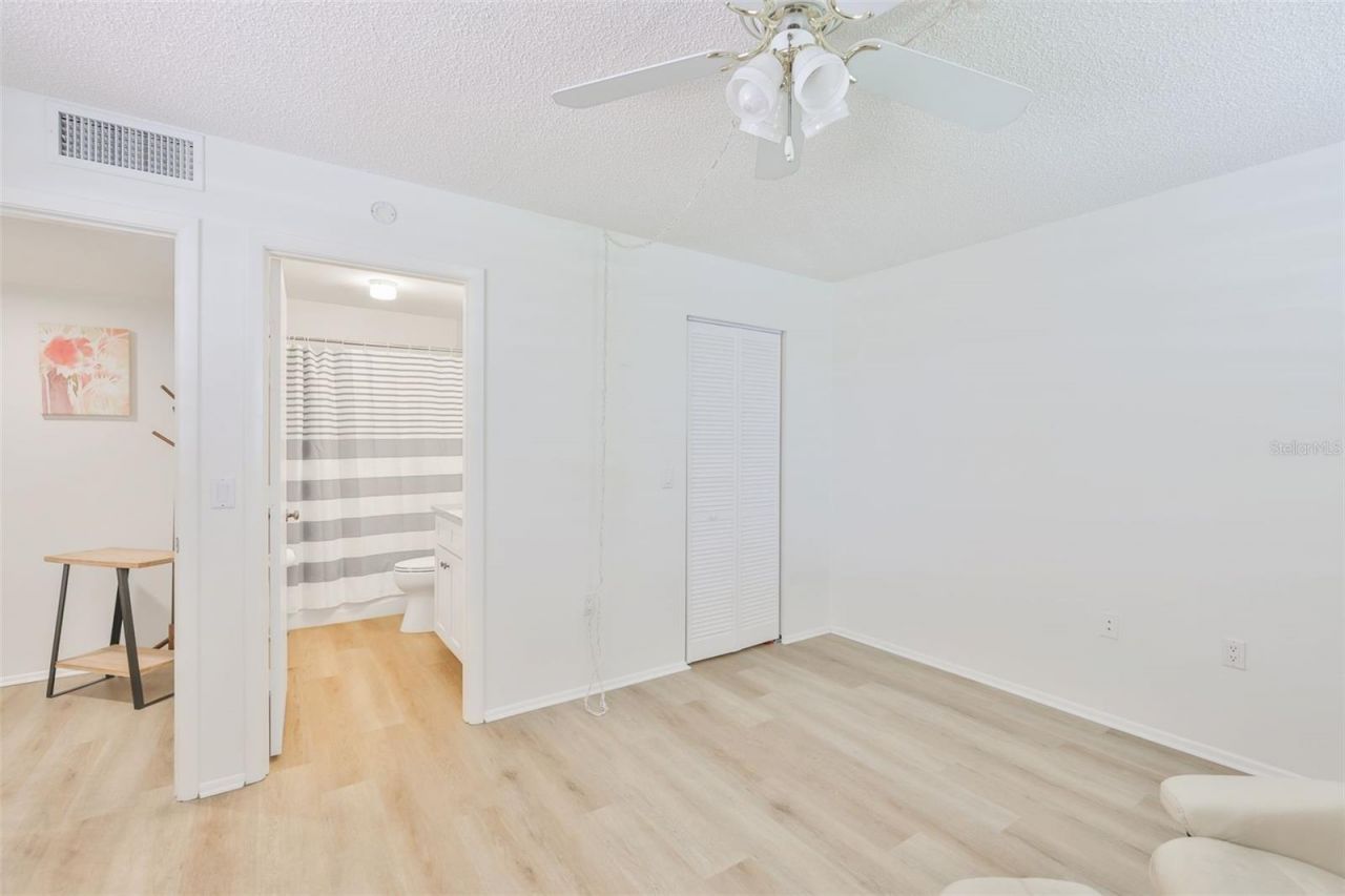 597 Lakeside Drive, Unit 597, Bradenton, FL 34210 Photo