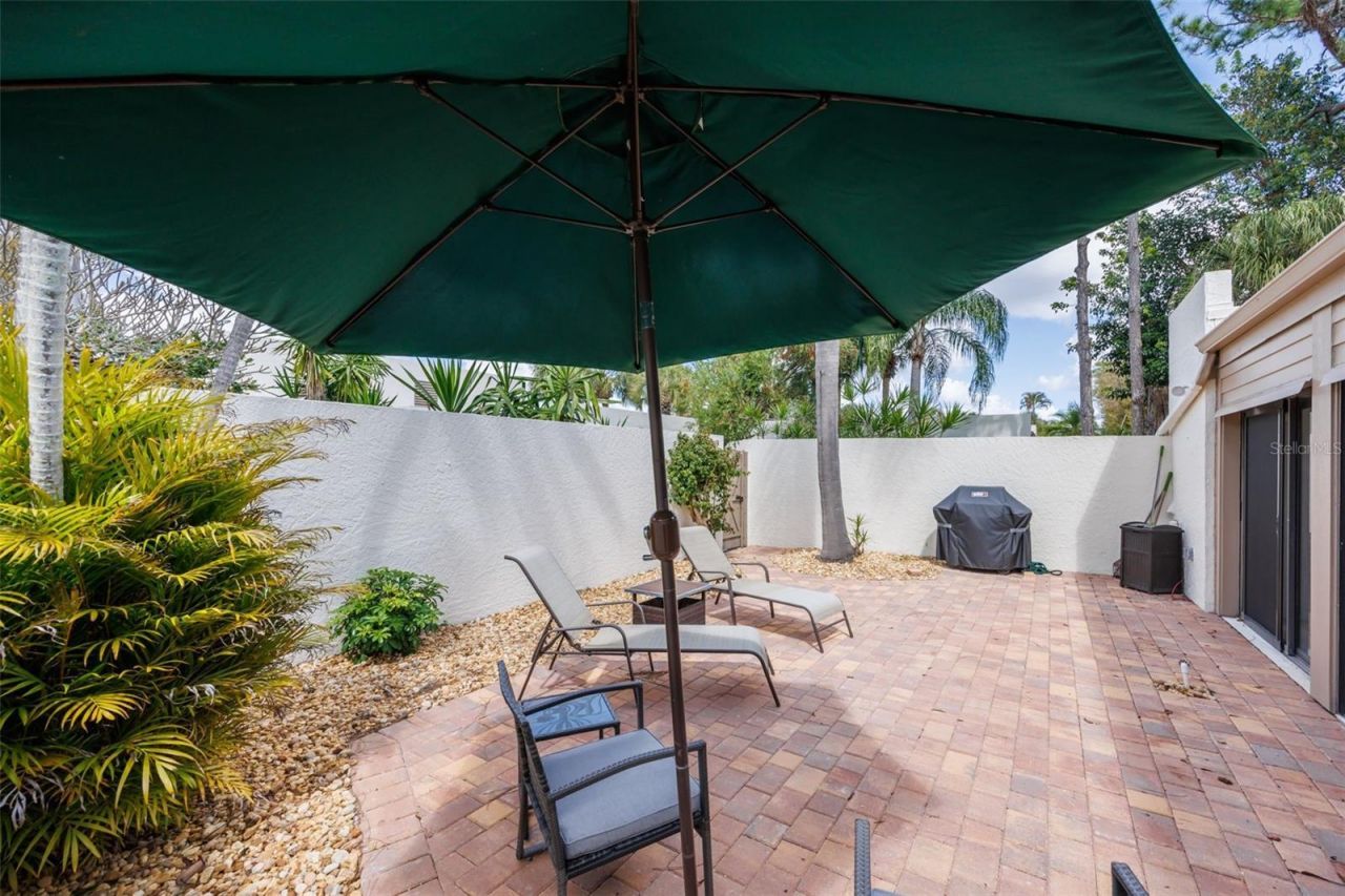 597 Lakeside Drive, Unit 597, Bradenton, FL 34210 Photo