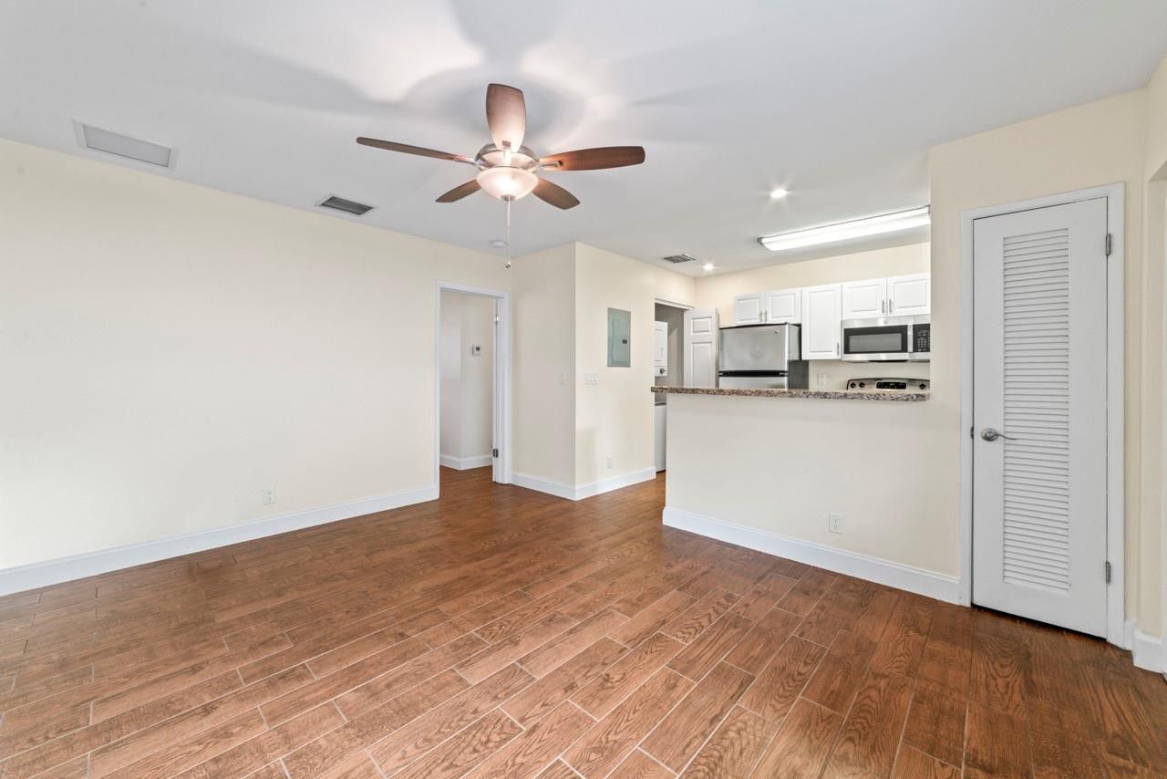 404 SE 16th Street, Unit 3, Fort Lauderdale, FL 33316 Photo