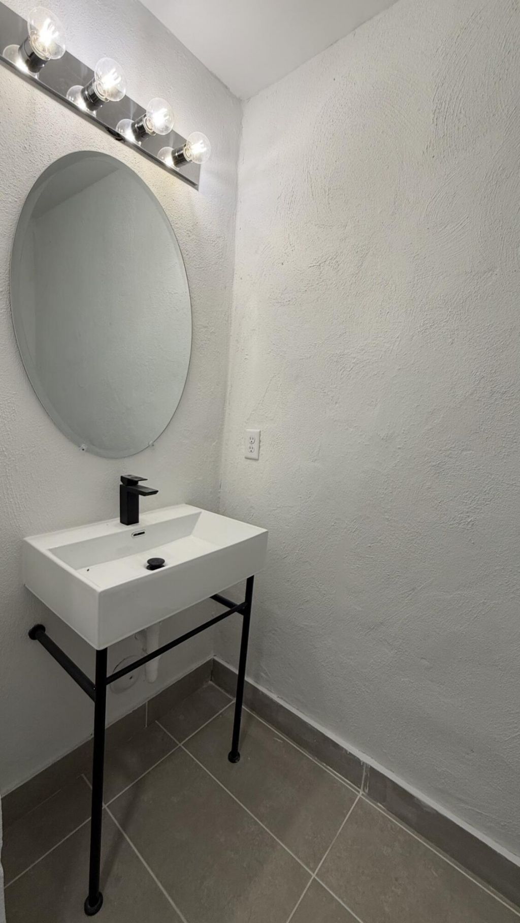 2511 Pierce Street, Unit 2, Hollywood, FL 33020 Photo