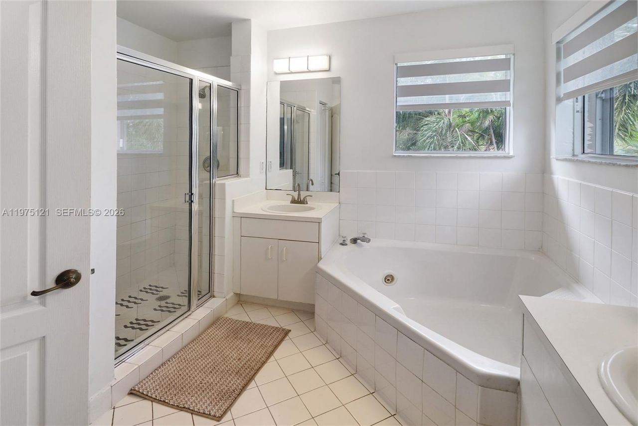 21278 SW 91st Ave, Cutler Bay, FL 33189 Photo