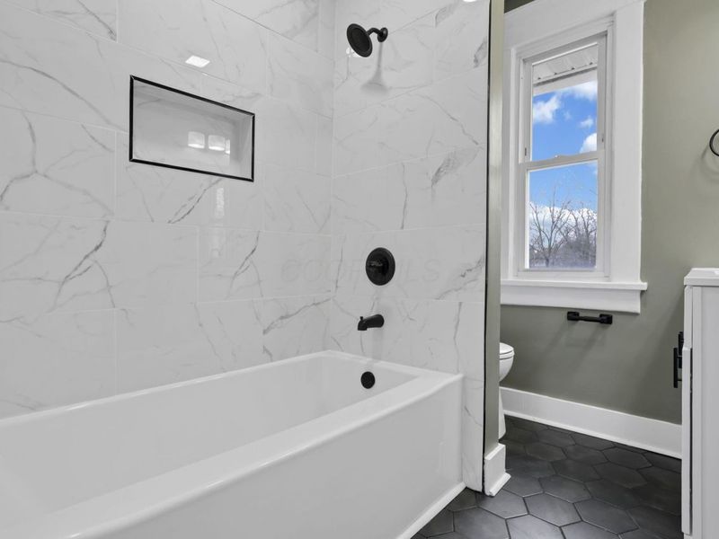 346 W Main Street , Newark, OH 43055 Photo 15