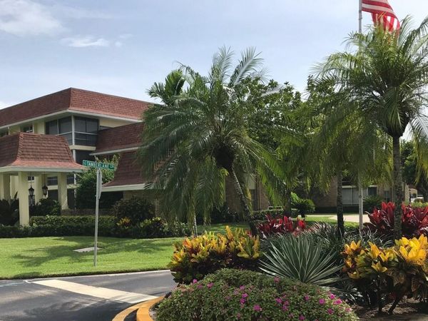 5500 Tamberlane Circle, Unit 104, Palm Beach Gardens, FL 33418