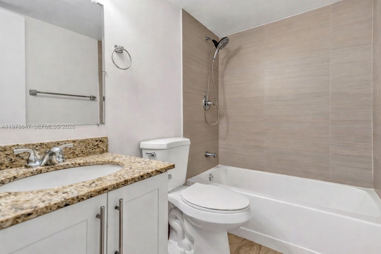 126 Riviera Cir , Unit 126, Weston, FL 33326 Photo