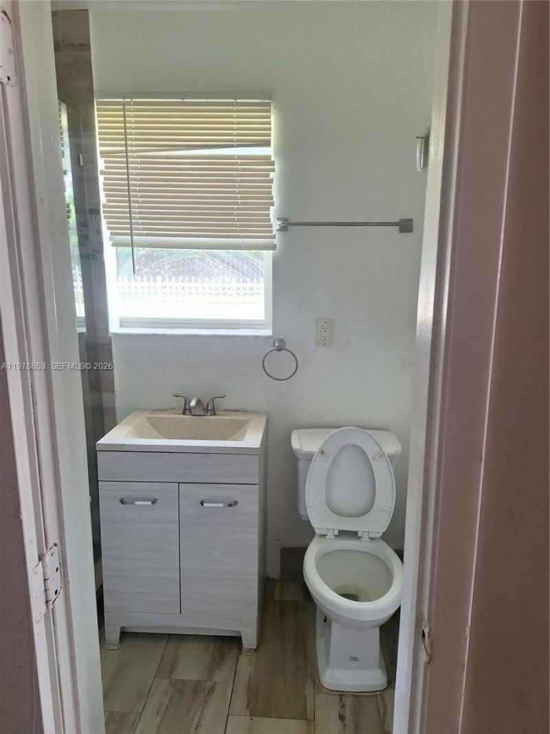 771 NE 177th St , Unit 1, Miami, FL 33162 Photo