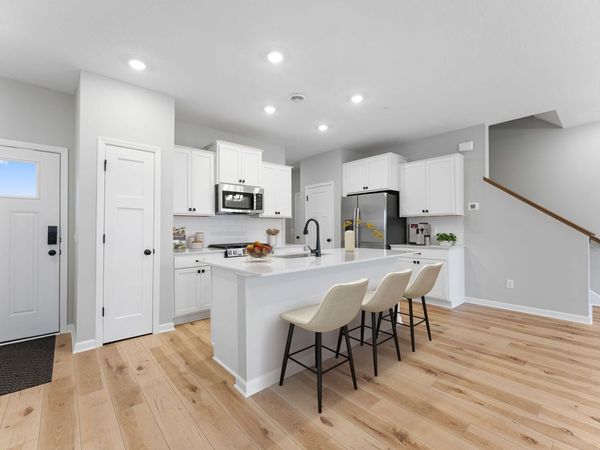 1528 Trellis Lane, West Saint Paul, MN 55118